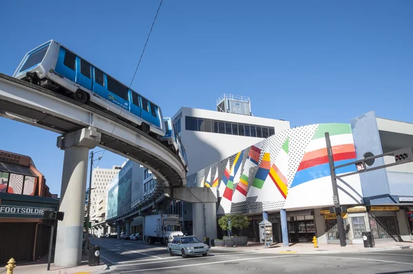 Sistema ferroviario completamente automatizzato del centro di Miami, Florida, USA — Foto Stock
