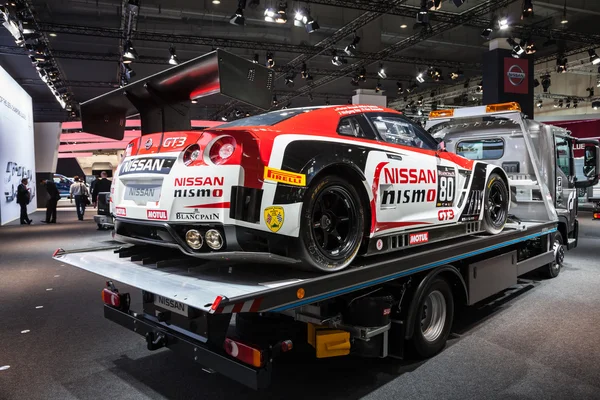 NISSAN GT3 Race Car à la 65e Foire des véhicules utilitaires IAA 2014 à Hanovre — Photo