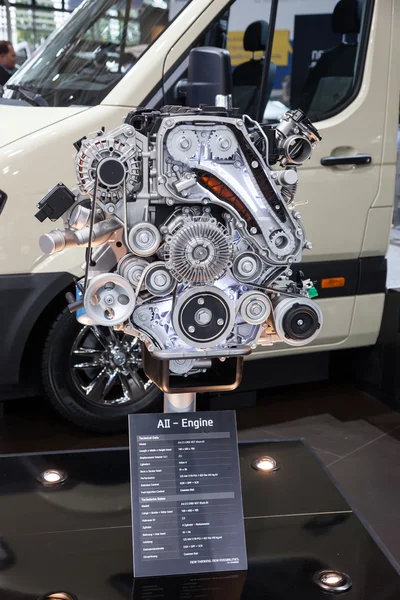New Hyundai AII Diesel Engine presented at the 65th IAA Commercial Vehicles fair 2014 in Hannover, Germany — Stock Photo, Image