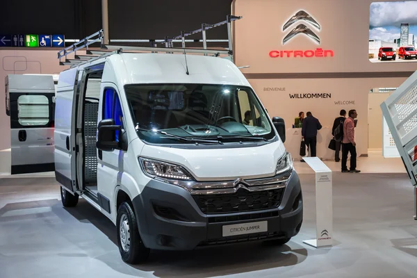 New Citroen Jumper Van at the 65th IAA Commercial Vehicles fair 2014 in Hannover, Germany — Stock Photo, Image