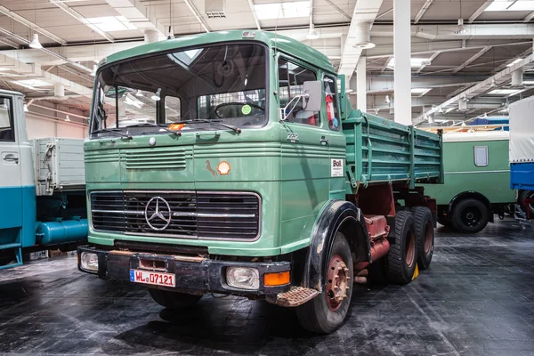 Historic  Mercedes-Benz LKP 2232 at the 65th IAA Commercial Vehicles Fair 2014 in Hannover, Germany — Stock Photo, Image