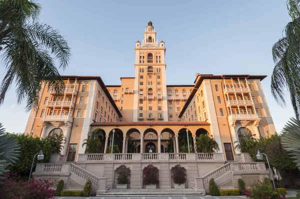 CORAL GABLES, FL USA - 15 NOV 2009: El histórico y lujoso Biltmore Hotel que fue construido en 1925 ubicado en Coral Gables, Florida USA — Foto de Stock