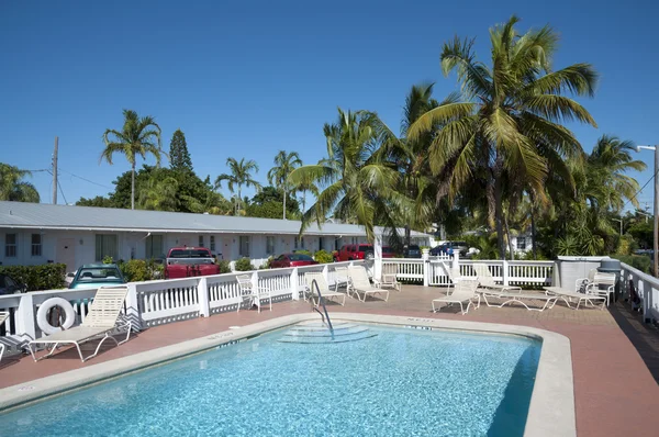 美国佛罗里达州基韦斯特的酒店游泳池 — 图库照片
