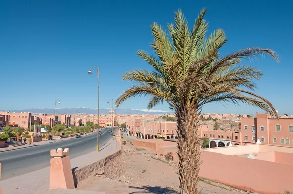 Ville du désert Ouarzazate au Maroc, Afrique — Photo