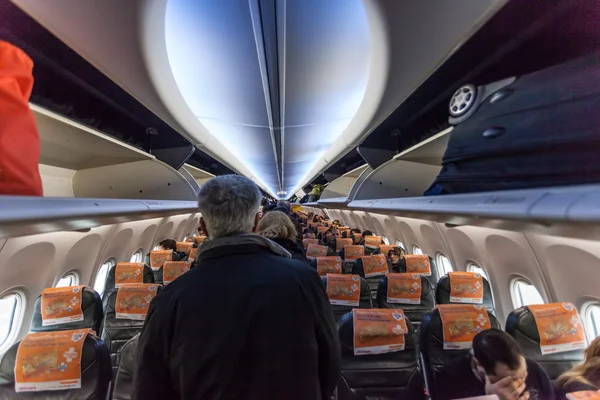 Frankfurt - 6 Dec: i en Boeing 737-800 från Pegasus flygbolaget på Frankfurt International Airport. 6 december 2014 i Frankfurt Main, Tyskland — Stockfoto