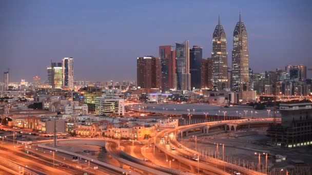 Dubai's nachts — Stockvideo