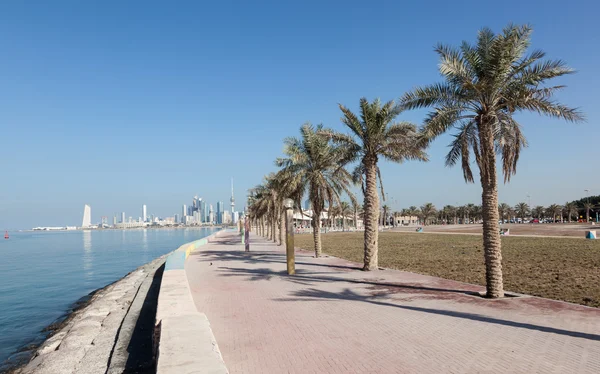 Corniche v Kuvajt City, Střední východ — Stock fotografie