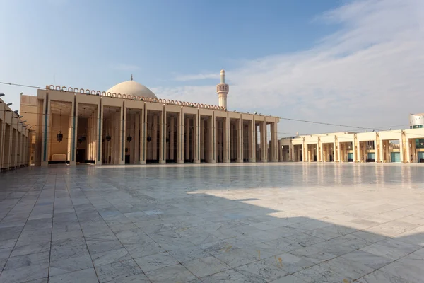 Exterior of the Grand Mosque in Kuwait City, Middle East — Stock Photo, Image