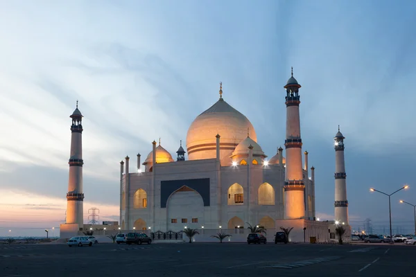 Siddiqa Fatima Zahra Mosque v Kuvajtu, Střední východ — Stock fotografie