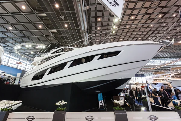 Boot Duesseldorf 2015 - the worlds biggest yachting and water sports exhibition. January 25, 2015 in Duesseldorf, Germany — Stock Photo, Image