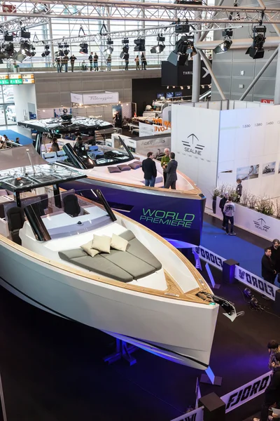 Boot Duesseldorf 2015 - the worlds biggest yachting and water sports exhibition. January 25, 2015 in Duesseldorf, Germany — Stock Photo, Image