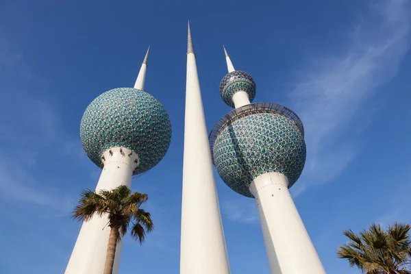 Kuwait Towers. As torres são o marco mais conhecido do Kuwait. 8 de dezembro de 2014 em Kuwait City, Oriente Médio — Fotografia de Stock