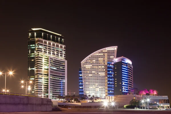 DUBAI, UAE - DEC 16: Intercontinental Hotel at night at Dubai Festival City. December 16, 2014 in Dubai, United Arab Emirates — Stock Photo, Image