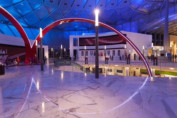 ABU DHABI - DEC 19: Ferrari World Theme Park entrance hall interior. December 19, 2014 in Abu Dhabi, United Arab Emirates — Stock Photo, Image