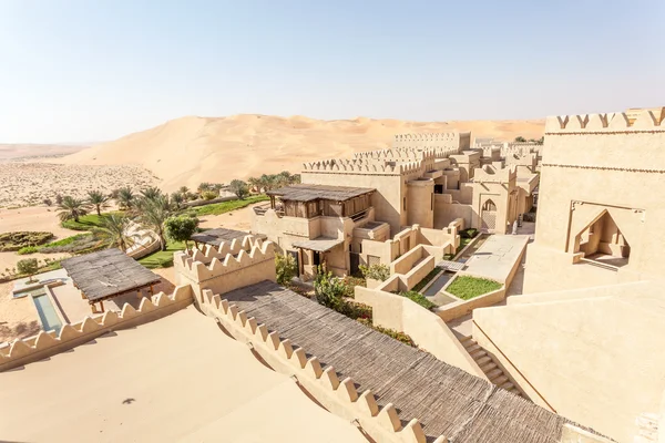 Desert resort in the Emirate of Abu Dhabi, United Arab Emirates — Stock Photo, Image