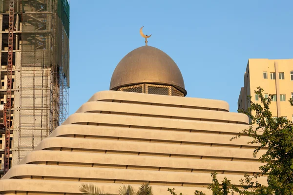 Mesquita da pirâmide em Kuwait City, Médio Oriente — Fotografia de Stock