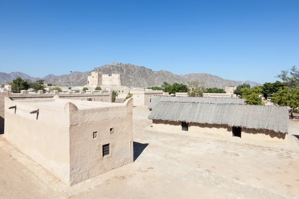 Fort historique et village patrimonial de Fujairah, Émirats arabes unis — Photo