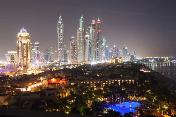 Dubai Marina skyscrapers at night. Dubai, United Arab Emirates — Stock Photo, Image