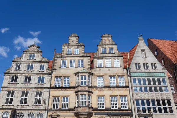 Edifícios históricos na cidade velha de Bremen, Alemanha — Fotografia de Stock