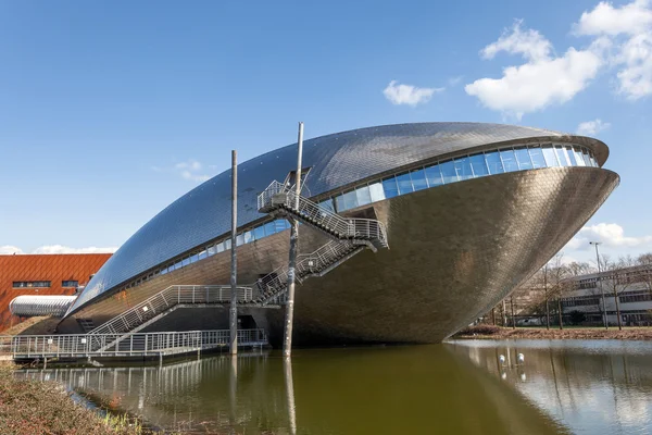 Bremen, Németország - ápr 5: A futurisztikus Universum Science Center Bréma épület. Április 5, 2014-Bremen, Németország — Stock Fotó