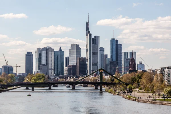 Skyline del centro della città principale di Francoforte, Germania — Foto Stock