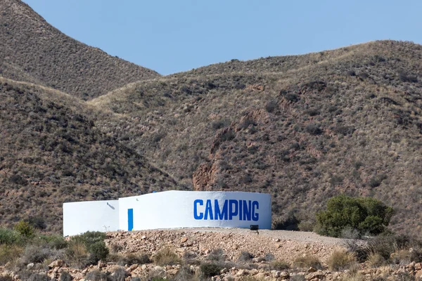 Camping sign in the mountains — Stock Photo, Image