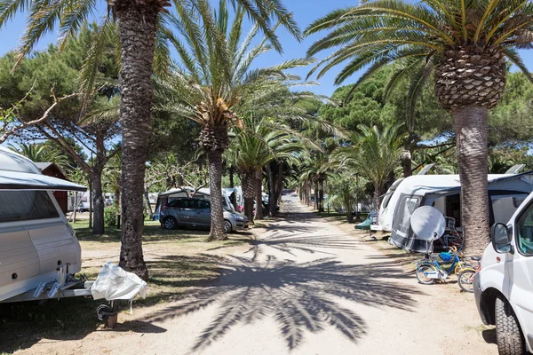 Güney İspanya kamp sitesi — Stok fotoğraf