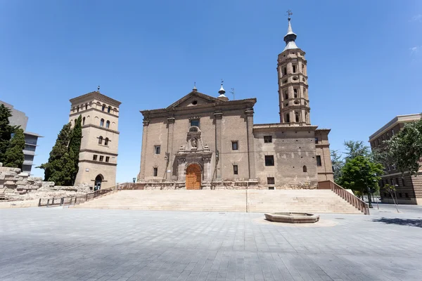 Starożytny Kościół w Zaragoza, Hiszpania — Zdjęcie stockowe