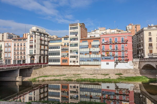 Pintoresco casco antiguo de Girona — Foto de Stock
