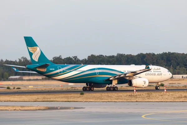 Airbus A330-300 of the Oman Air — Stockfoto