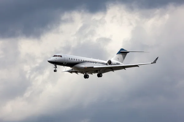 Private Bombardier Global Express — Stok fotoğraf