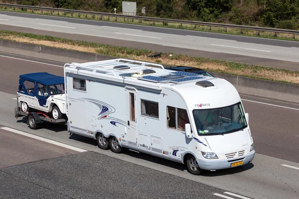 Frankia Luxury Class mobile home with a trailer — Stock Photo, Image