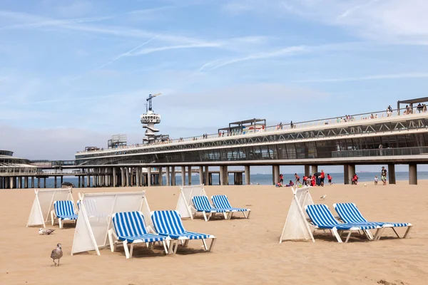 Strand in scheveningen, holland — Stockfoto