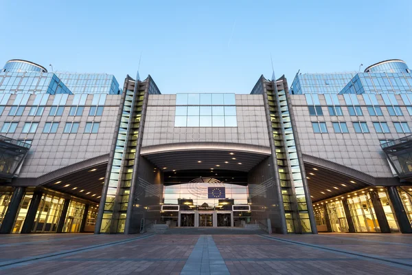 Edificio del Parlamento europeo a Bruxelles — Foto Stock