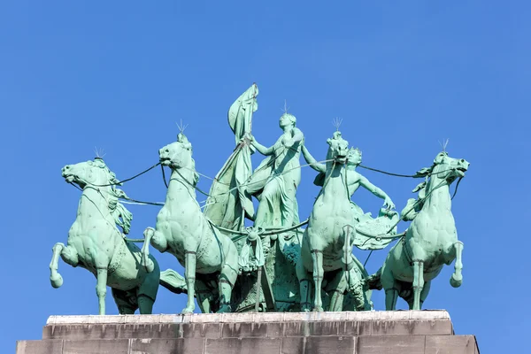 Quadriga at the Triumphal Arch in Brussels — 图库照片