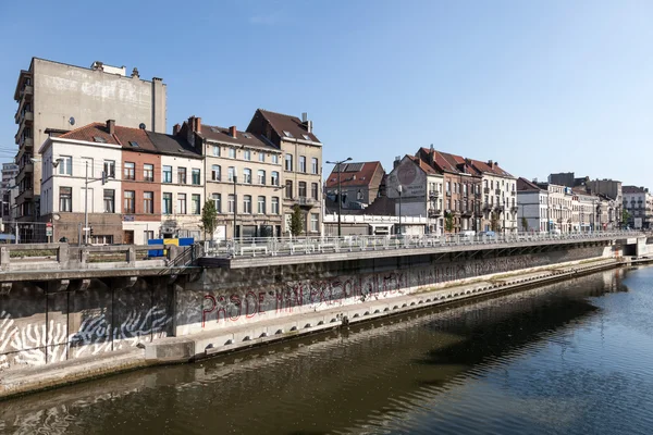 Charleroi Canal in Brussel, Belgium — стокове фото