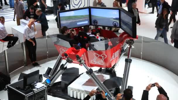 Simulatore di guida all'IAA 2015 — Video Stock