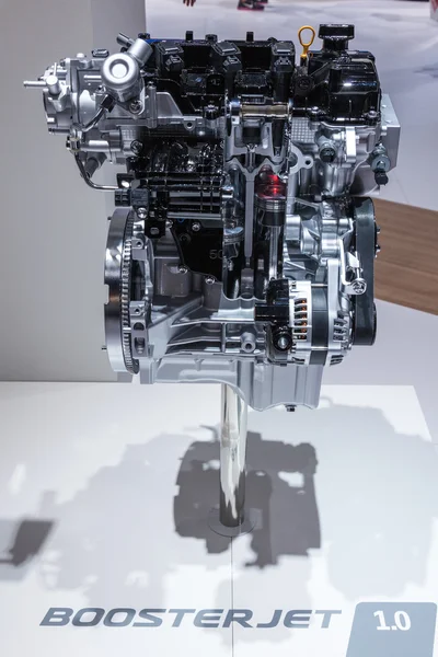 New Suzuki BoosterJet Motor at the IAA 2015 — Zdjęcie stockowe