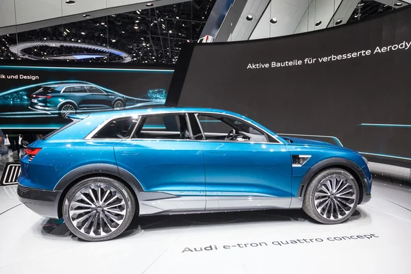 Audi e-tron quattro concept all'IAA 2015 — Foto Stock
