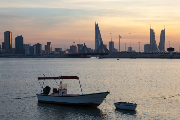 Skyline de Manama, Bahrein — Fotografia de Stock