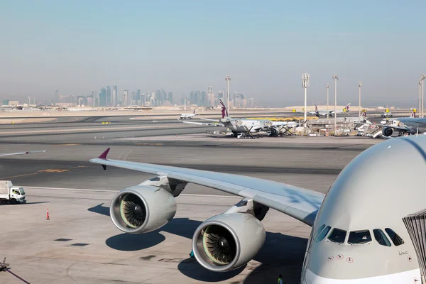 Airbus A380 in Qatar — Stockfoto