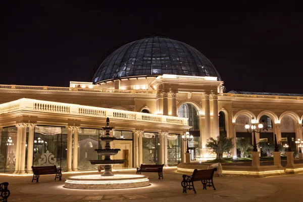 Al Hazm Mall em Doha, Qatar — Fotografia de Stock