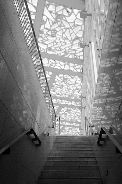 Staircase at the Qatar Education City Graduation Arena — Stok fotoğraf