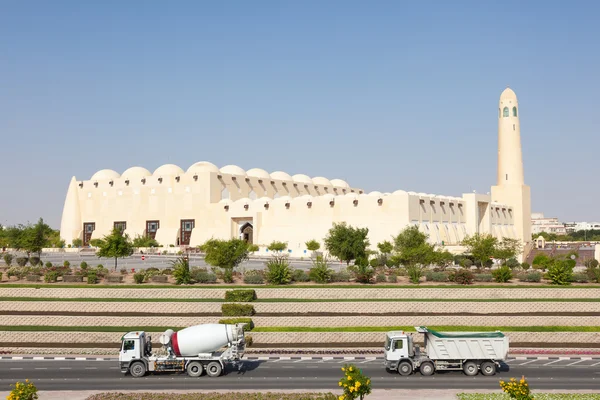 Grande mosquée à Doha, Qatar — Photo