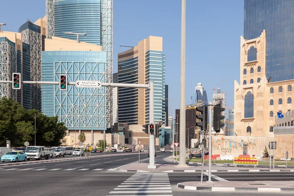 Cruce en Doha centro, Qatar — Foto de Stock