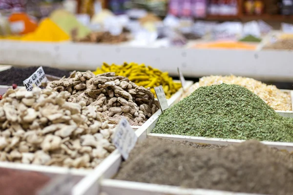 Gewürze bei souq wagif, doha — Stockfoto