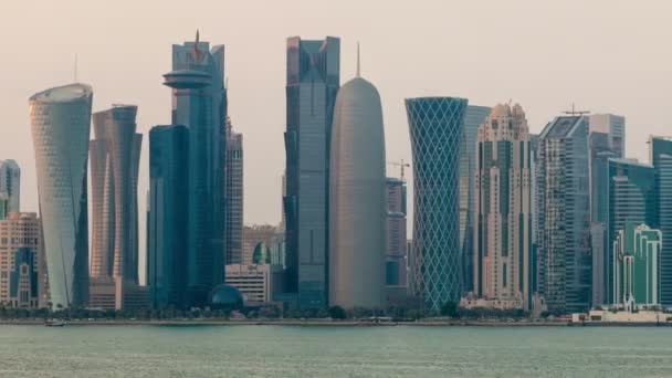 Linha do horizonte da cidade de Doha, Qatar — Vídeo de Stock