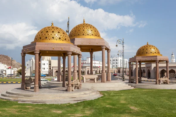 Gouden paviljoens in Muttrah, Oman — Stockfoto