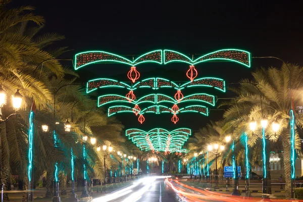 Rua em Mascate decorado com luzes — Fotografia de Stock