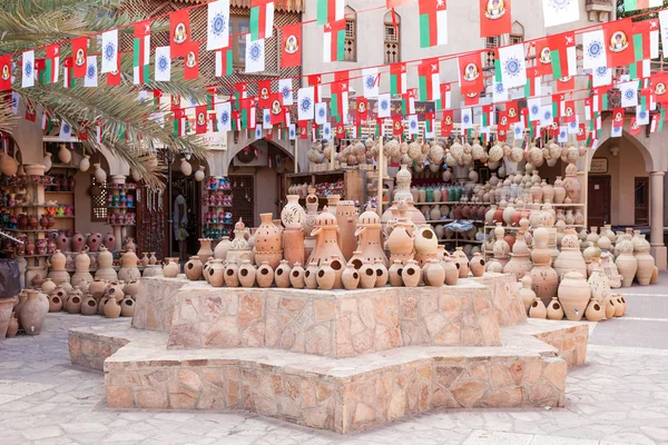 Ceramics souk in Nizwa, Oman — Stock Photo, Image